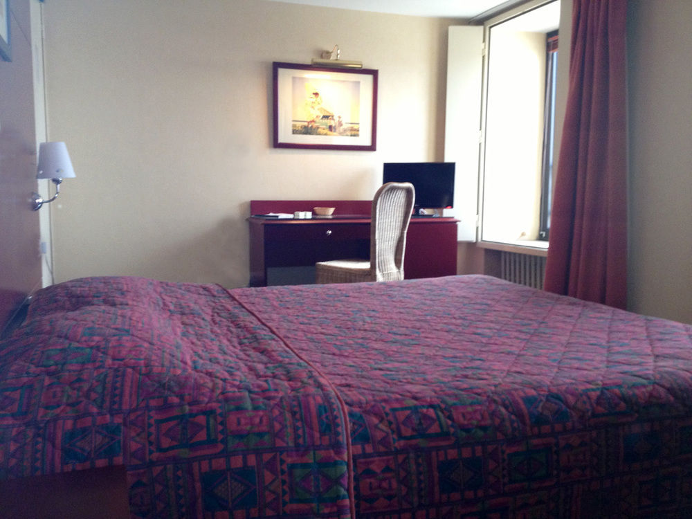 Logis L'Auberge Bourbonnaise Saint-Yorre Eksteriør bilde
